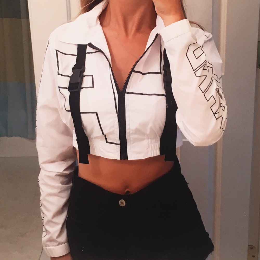 NWOT LF cropped jacket